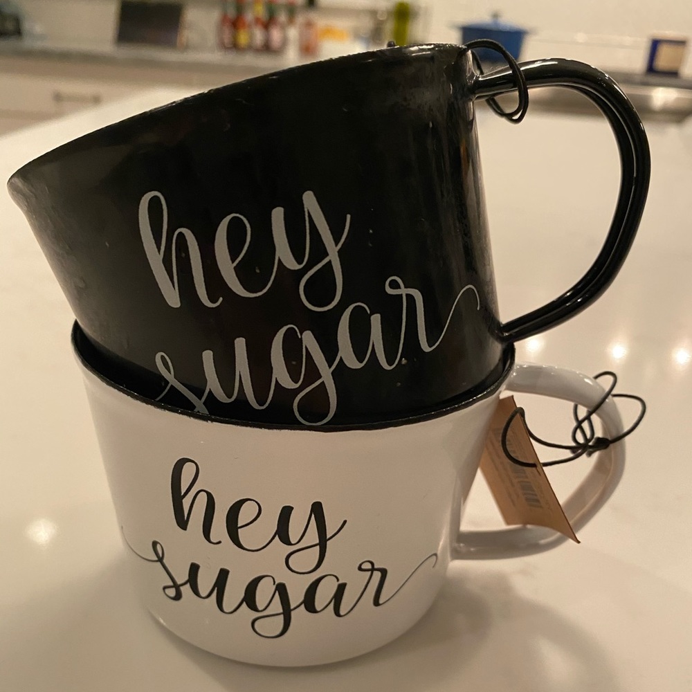 NWT Mug Set